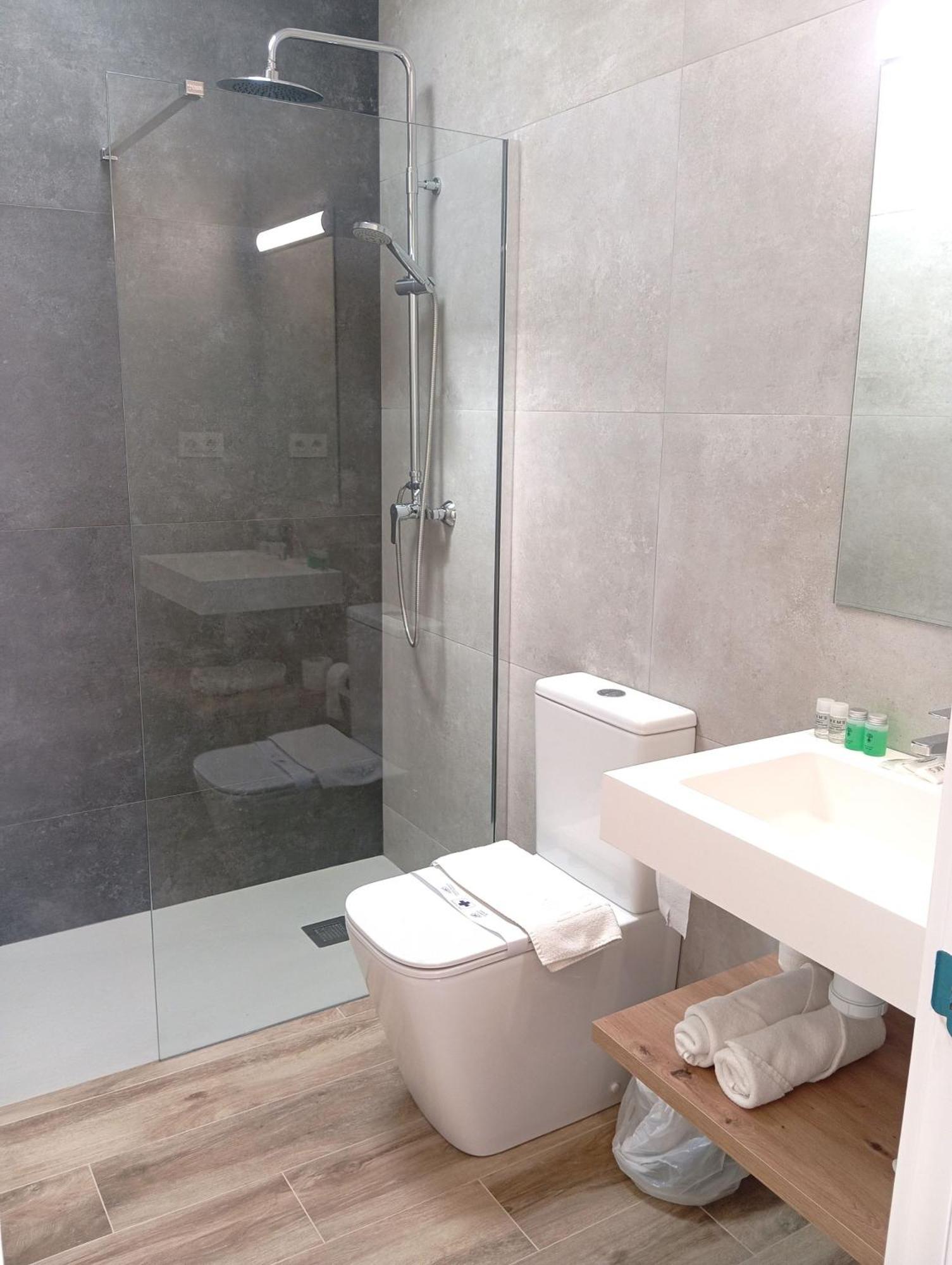 Hostal Casa Emilio Альмерия Экстерьер фото